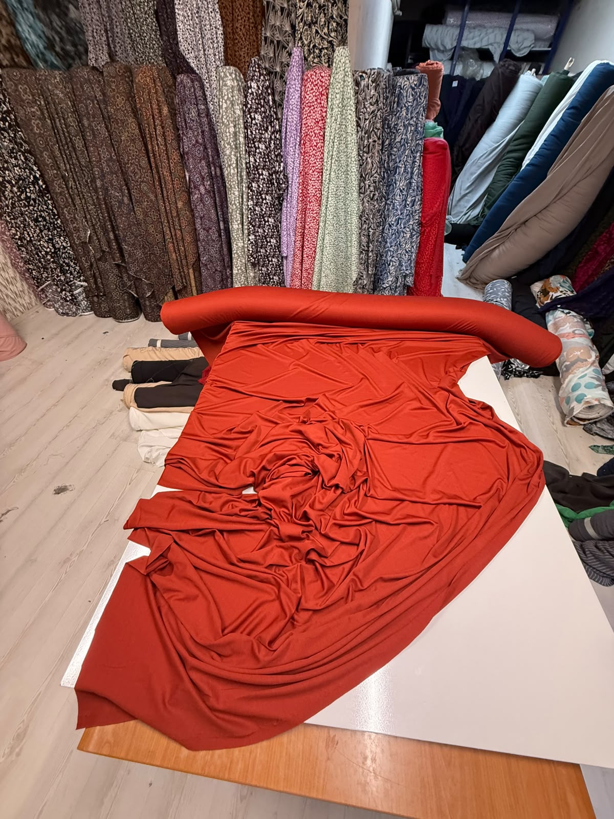 70 DENYE ASTAR